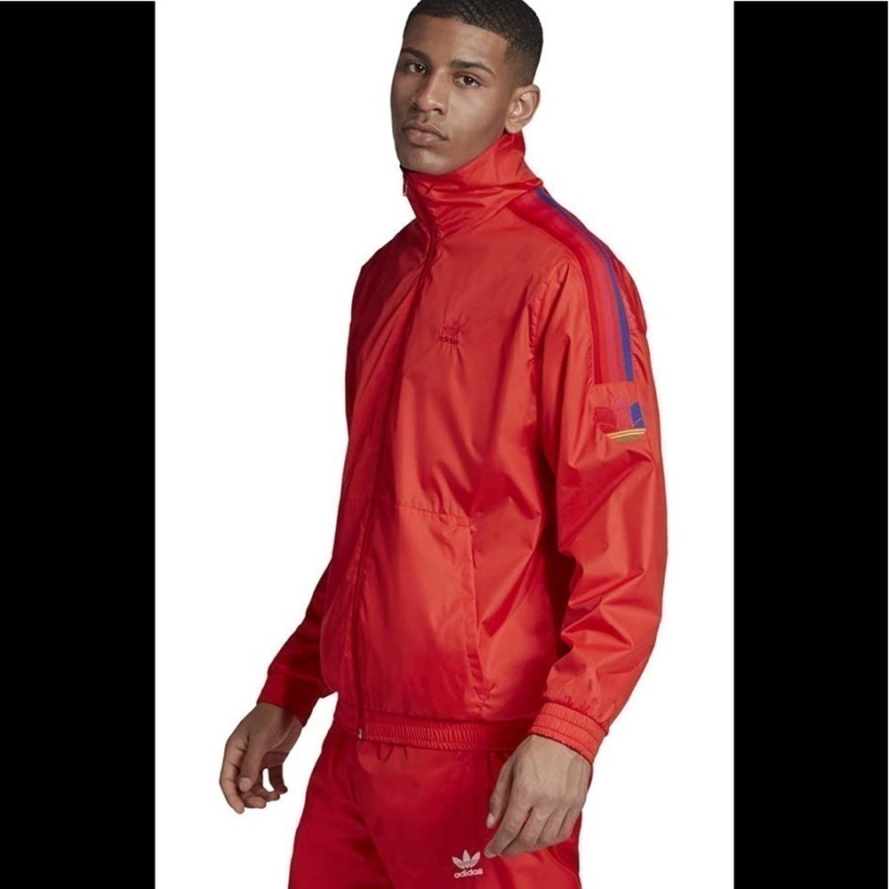 Adidas trefoil three stripe red windbreaker mens medium